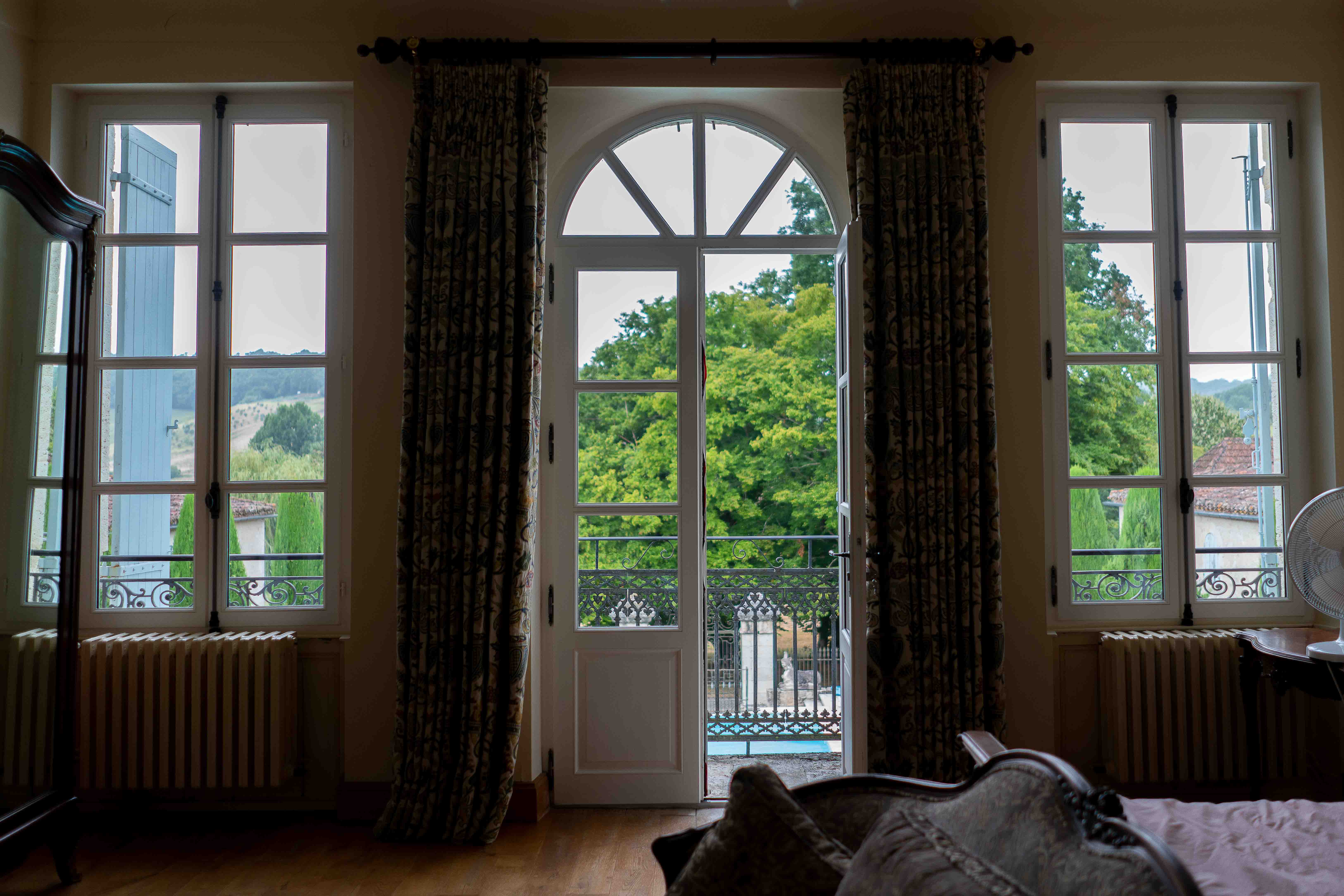 Gary & Micia wedding photo 8